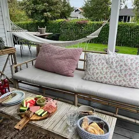 Feriehus Bright And Cozy Summer On A Secluded Plot *