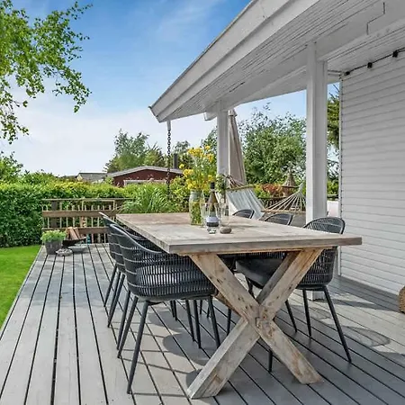 Bright And Cozy Summer On A Secluded Plot Kerteminde